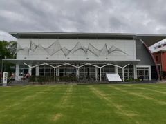 -体育场(地铁站)