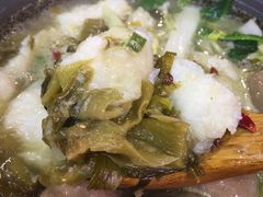 -周鱼小馆石锅酸菜鱼(活力汇店)