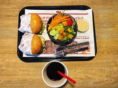 -The Habit Burger Grill 哈比特汉堡(复兴soho店)