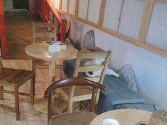-白兔子密室(长寿路店)