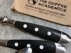 餐具摆设-The Coffee Academïcs(铜锣湾店)
