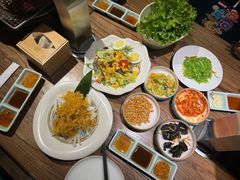 -明洞阿姨·韩式酱蟹烤肉·创意料理(三元桥店)