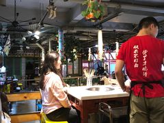 大堂-钢管厂歆瑞源油卤串串香(春熙路太古里店)