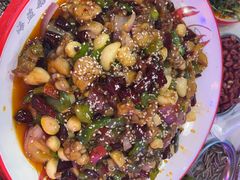 -海盗船. 龙虾烧烤. 酒馆