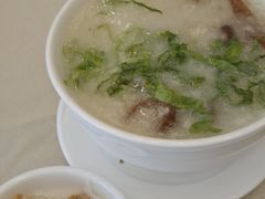 艇仔粥-太子园林酒家