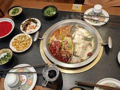 -沸炉重庆老火锅(军事博物馆店)