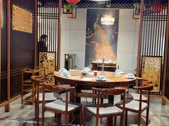 -围炉·云南铜瓢牛肉火锅(桐柏路店)