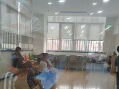 -金砾教育培训(宝山校区)