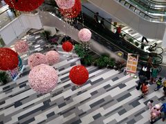 -百联临沂购物中心(临沂路店)