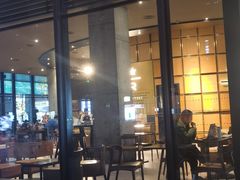 -星巴克臻选(惠州华贸天地1楼店)