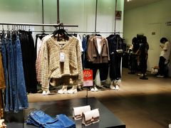 -URBAN REVIVO(深圳华润万象天地店)