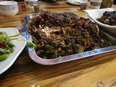 -小锅巴纳西餐厅