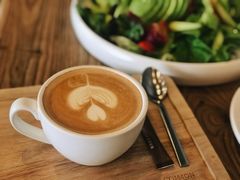 -Common Table · Brunch & Coffee