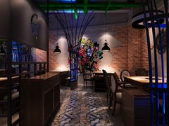 -耍哥串串香(香月湖店)