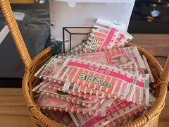 -WeWork中国(南京西路社区店)