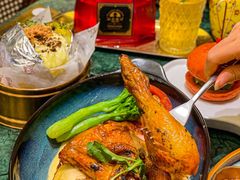 -秘密旅行Bonjour(黑金冠 江南西店)