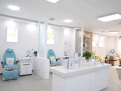 -世龙世家灰指甲·甲沟炎·跖疣护理·修脚(东江湾路店)