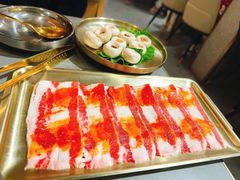 -围炉肉舍丹东海鲜烤肉·烤活鳗(步行街店)