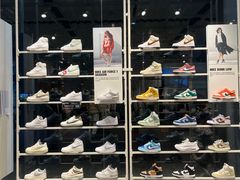-NIKE KICKS LOUNGE体验店(北京新中关店)
