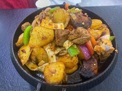 -撒拉人家.酸菜牦牛肉火锅