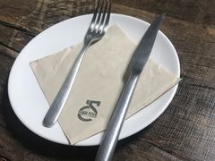 -HIGH FIVE哈福手工汉堡(桂林路店)