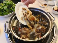 -太婆天府山珍酒楼(亚运村店)