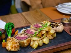 惠灵顿牛排-Golden Lily河内巴黎法越料理餐厅(建国西路店)