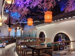 -荷塘秋月·本帮江浙菜(国权路店)