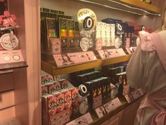 -4inlook美目美佳隐形眼镜店(恒隆广场店)