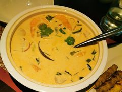 -Sala Thai Restaurant