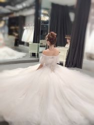 点击看大图 -艾米丽婚纱礼服