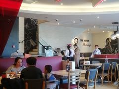 -必胜客(威高广场店)