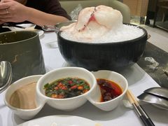 -红鼎豆捞·非遗鲍皇汤火锅(宝丰路店)