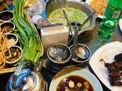 -山沟沟羊小馆&烤全羊羊肉汤(麦岛店)