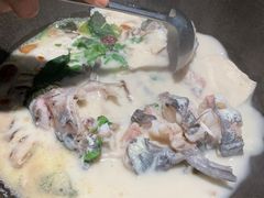 鲜潭蒸汽石锅江团鱼-鲜潭蒸汽石锅鱼(五道口购物中心店)