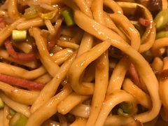老北京炸酱面-京味斋·北京烤鸭(北京南站洋桥店)