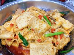 -湖南人家湘菜馆(镇江路店)