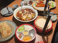 -青年公社烤鸭(熙悦天街店)
