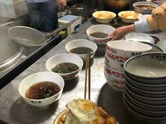 -矮子粉店1985·长沙米粉(湘春路店)