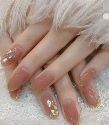 -悦指间美甲美睫