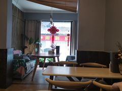 -小巷里