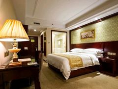 -维也纳酒店(桂林万象城火车站店)