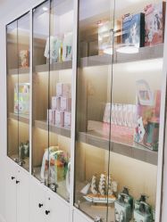 -咪咪专业脱毛连锁机构