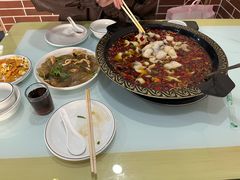 -金三可市井水煮鱼(金碧园店)