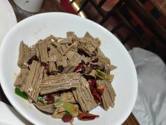 炝拌黑腐竹-锦上中式酒馆(南内环店)