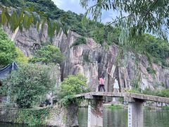 -绍兴东湖风景区