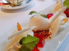 水煮桃子-Le Comptoir de Pierre Gagnaire