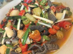-头上红煨盐鸡·非遗院子餐厅