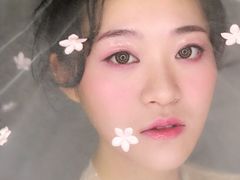 -金夫人化妆摄影职业培训学校