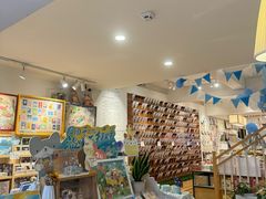 -猫的天空之城概念书店(束河店)